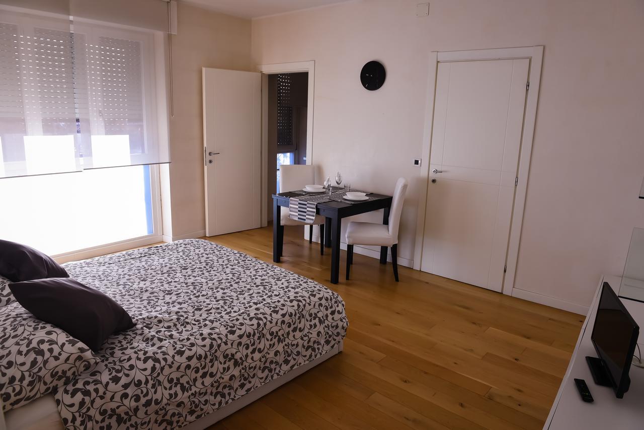 Apartment 4you - Ponti Romani